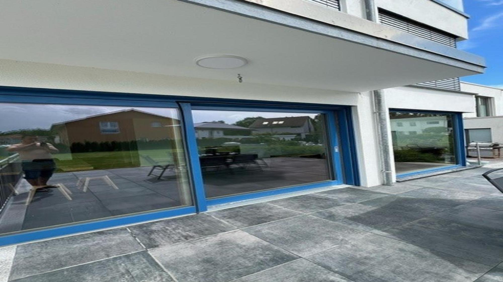 Moderne Ferienwohnung Sonnenbuehl ジンゲン エクステリア 写真